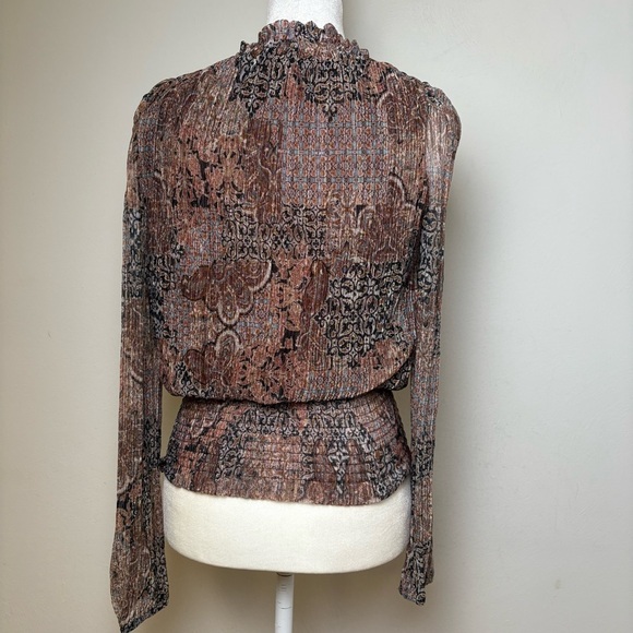 JOIE Semi Sheer Sheer Metallic Long-Sleeve Blouse Smocked Waist Ruffle Neck S - Picture 14 of 15